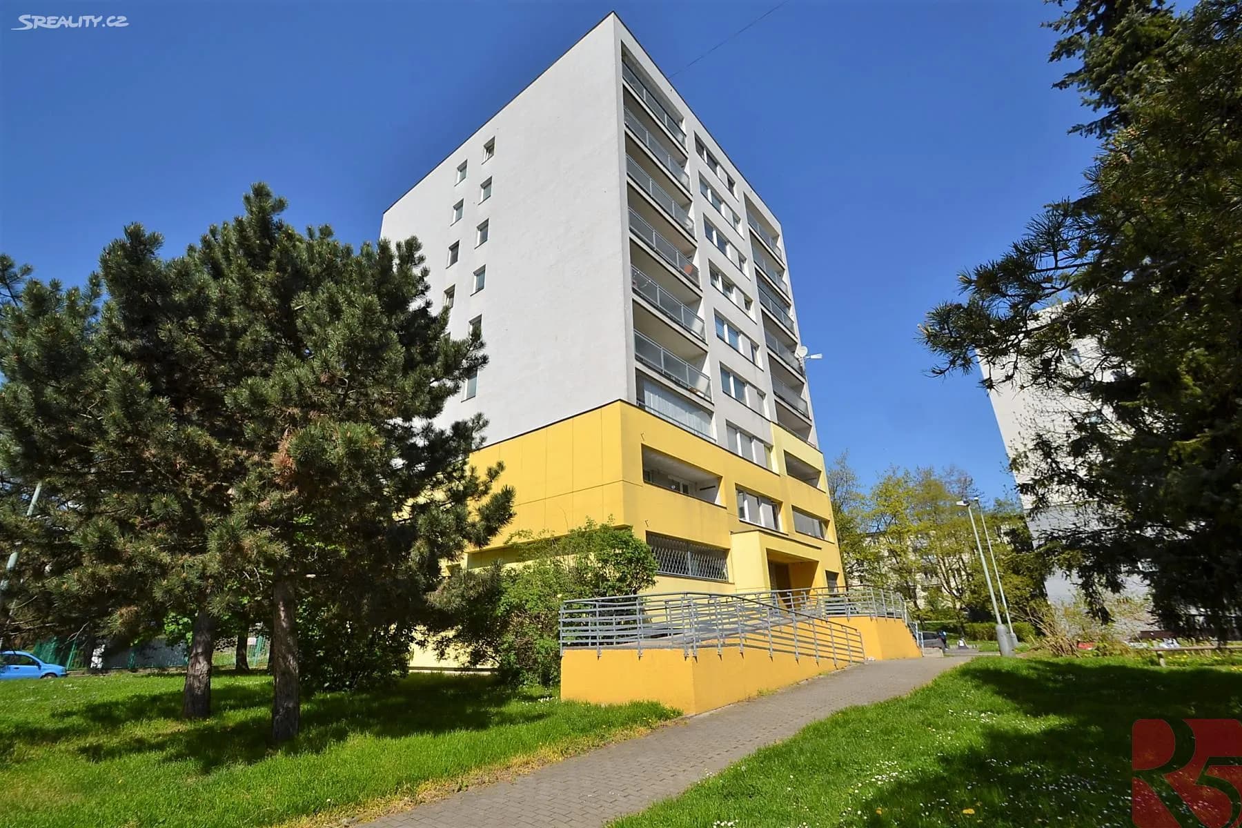 Pronájem bytu 2+kk, 50m²